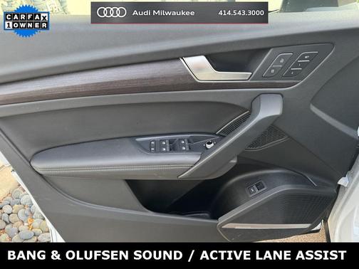 2023 Audi Q5 45 S line Prestige