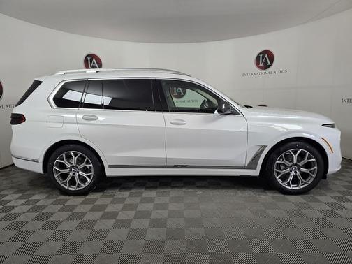 2026 BMW X7 xDrive40i