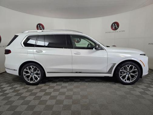 2026 BMW X7 xDrive40i