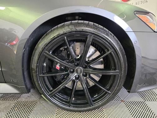 Gray 2026 Audi RS 7 4.0T Performance