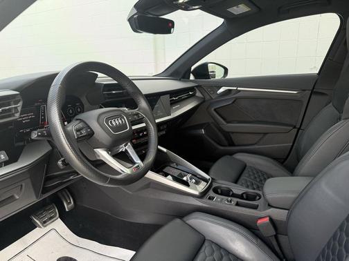 2022 Audi RS 3 TFSI quattro S tronic