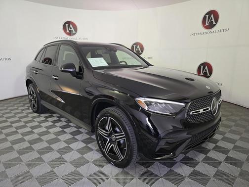 2025 Mercedes-Benz GLC 300 4MATIC