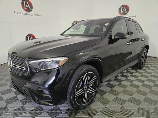 2025 Mercedes-Benz GLC 300 4MATIC