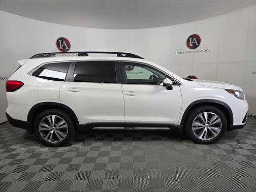 Crystal White Pearl 2021 Subaru Ascent Limited 7-Passenger
