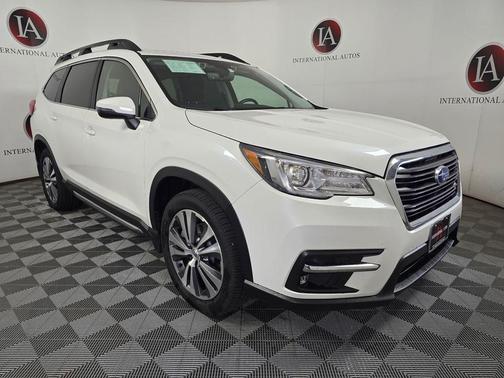Crystal White Pearl 2021 Subaru Ascent Limited 7-Passenger