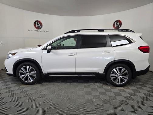 Crystal White Pearl 2021 Subaru Ascent Limited 7-Passenger