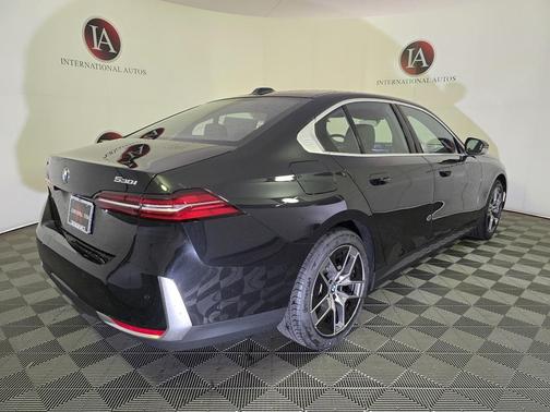 2026 BMW 530 i xDrive