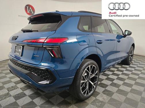 Malpelo Blue Metallic 2026 Audi Q3 TFSI quattro S tronic