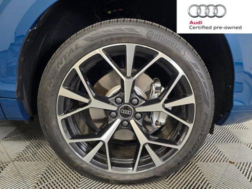 Malpelo Blue Metallic 2026 Audi Q3 TFSI quattro S tronic