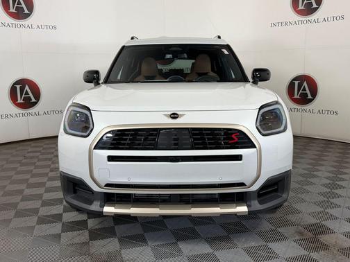 Nanuq White Metallic 2025 MINI Countryman Cooper S ALL4