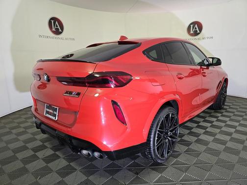 2022 BMW X6 M Base
