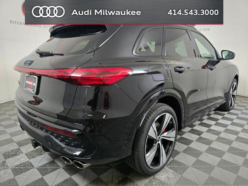 Mythos Black Metallic 2026 Audi SQ5 3.0T Premium Plus