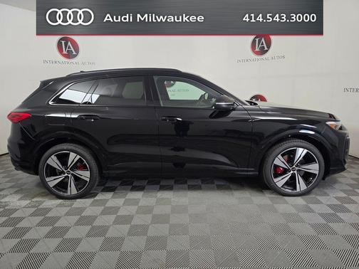 Mythos Black Metallic 2026 Audi SQ5 3.0T Premium Plus