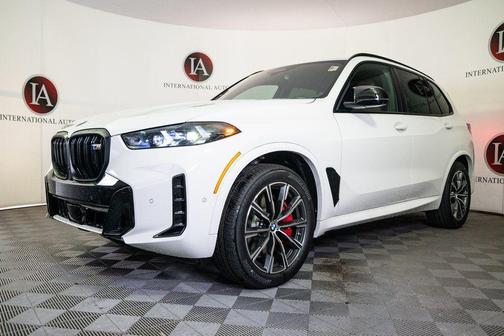 2026 BMW X5 M60i