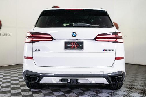 2026 BMW X5 M60i