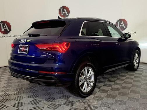 2022 Audi Q3 45 S line Premium