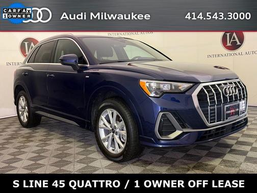 2022 Audi Q3 45 S line Premium