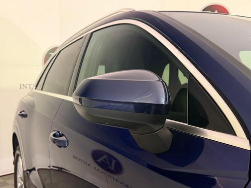 2022 Audi Q3 45 S line Premium