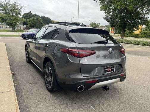 2018 Alfa Romeo Stelvio Sport