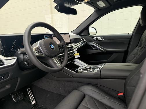 2026 BMW X6 xDrive40i
