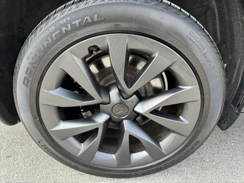 2022 Tesla Model X Dual Motor All-Wheel Drive