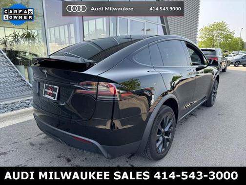 2022 Tesla Model X Dual Motor All-Wheel Drive