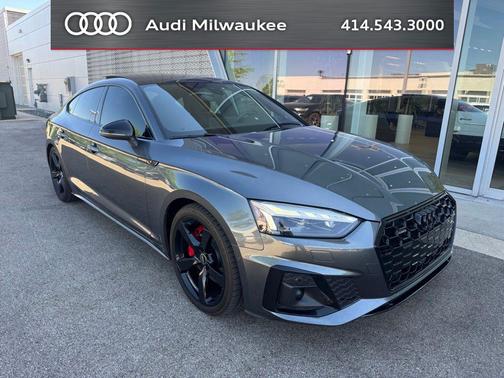 Daytona Gray Pearl Effect 2023 Audi A5 Sportback 45 S Line Prestige