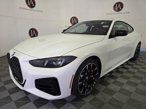 Alpine White 2026 BMW 430 i xDrive