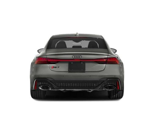 2023 Audi RS 7 4.0T