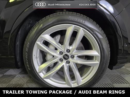 2025 Audi Q7 55 Premium Plus