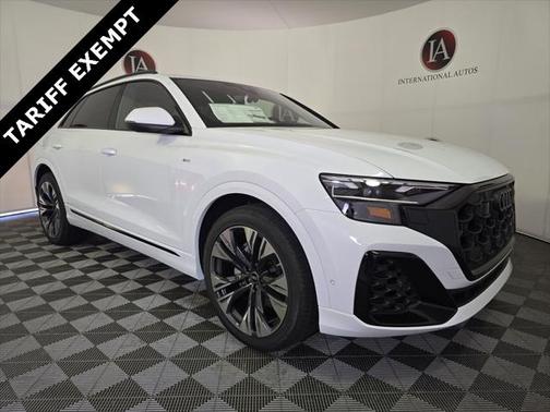 2025 Audi Q8 55 Premium Plus