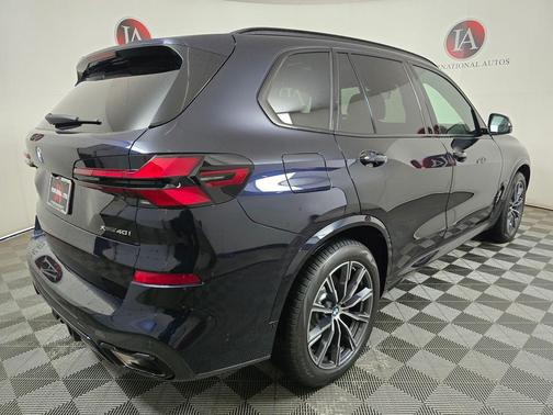 Carbon Black Metallic 2026 BMW X5 xDrive40i