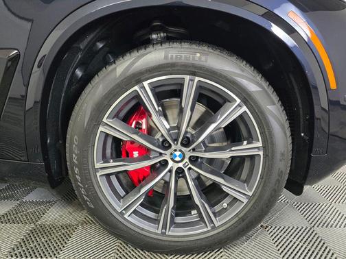 Carbon Black Metallic 2026 BMW X5 xDrive40i