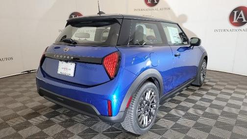2025 MINI Hardtop Cooper