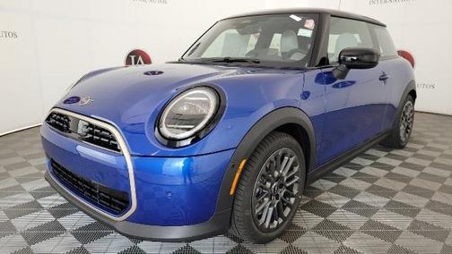 2025 MINI Hardtop Cooper