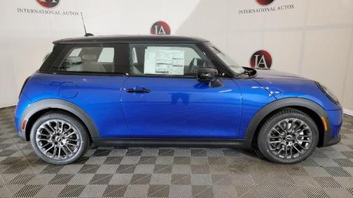2025 MINI Hardtop Cooper