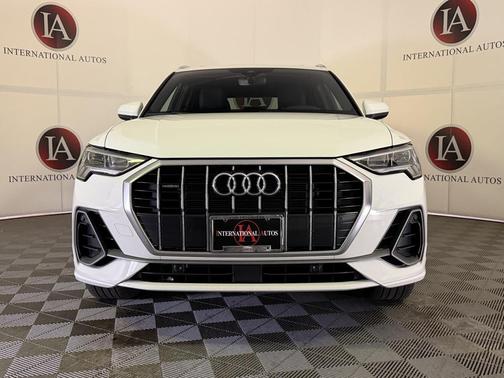 2023 Audi Q3 Premium 45 TFSI S line quattro Tiptronic