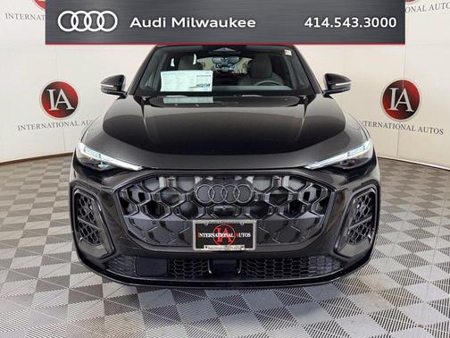 Mythos Black Metallic 2026 Audi Q5 Sportback Prestige TFSI quattro S tronic