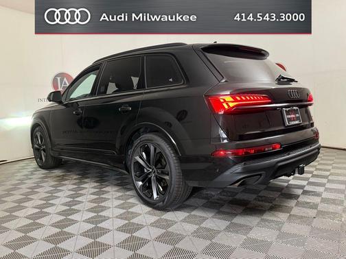 Mythos Black Metallic 2026 Audi Q7 55 Premium Plus