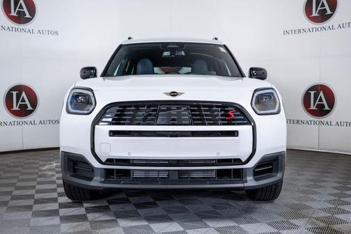 Nanuq White Metallic 2027 MINI Countryman Cooper S ALL4