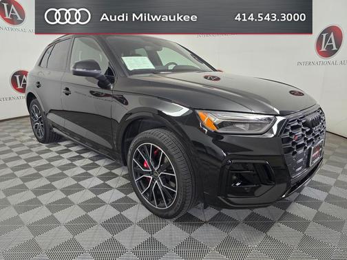 Mythos Black Metallic 2025 Audi SQ5 3.0T Premium Plus