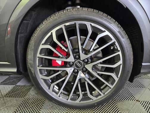 2025 Audi SQ5 3.0T Premium Plus