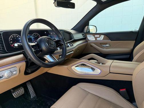 White 2024 Mercedes-Benz GLS 450 4MATIC