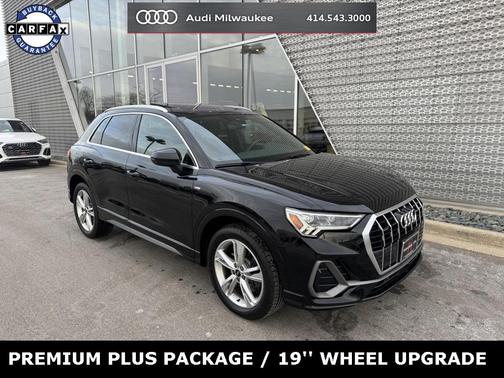 2022 Audi Q3 45 S line Premium Plus