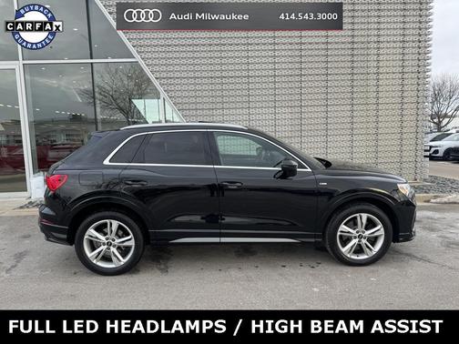 2022 Audi Q3 45 S line Premium Plus