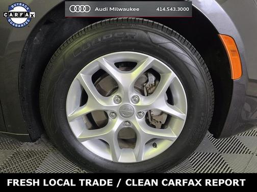 2018 Chrysler Pacifica Touring-L