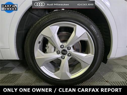 2024 Audi Q5 45 S line Premium Plus
