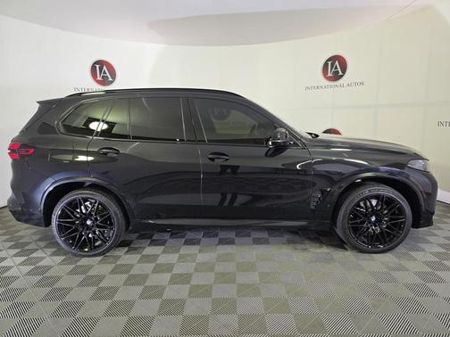 2025 BMW X5 M Base