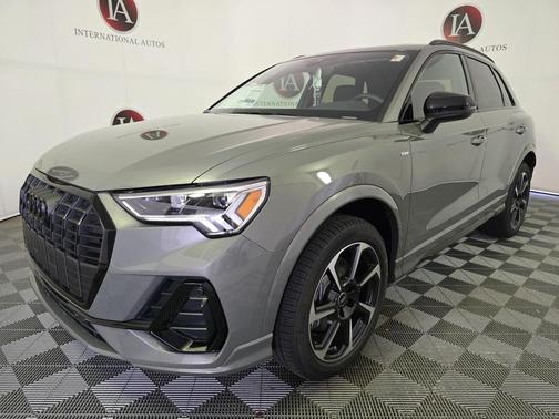 2025 Audi Q3 45 S line Premium Plus