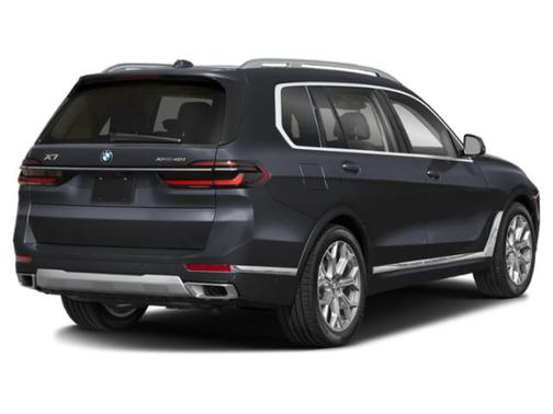 Black Sapphire Metallic 2026 BMW X7 xDrive40i